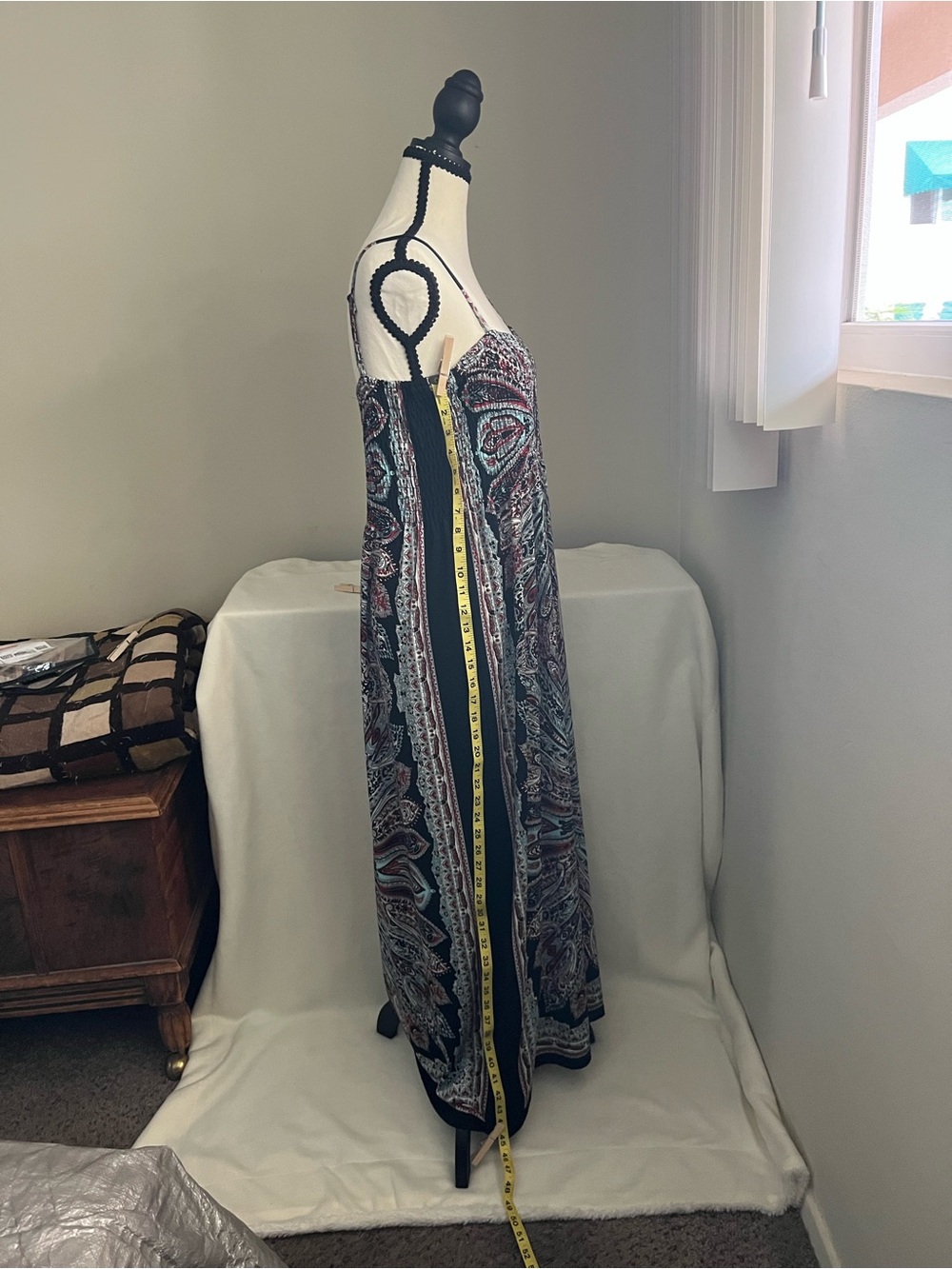Sleeveless Bohemian Mandala Print Maxi Dress in Red & Blue - Picture 7 of 12